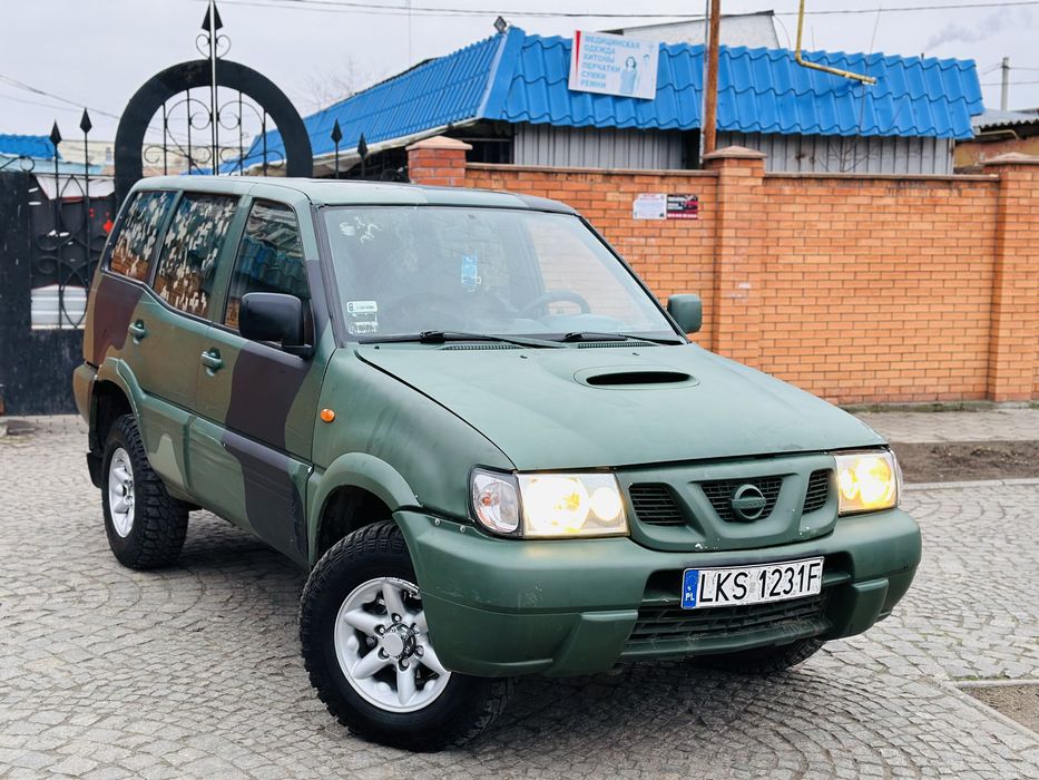 Продам Ниссан Террано 2.7 TDI 4х4 в хорошем состоянии