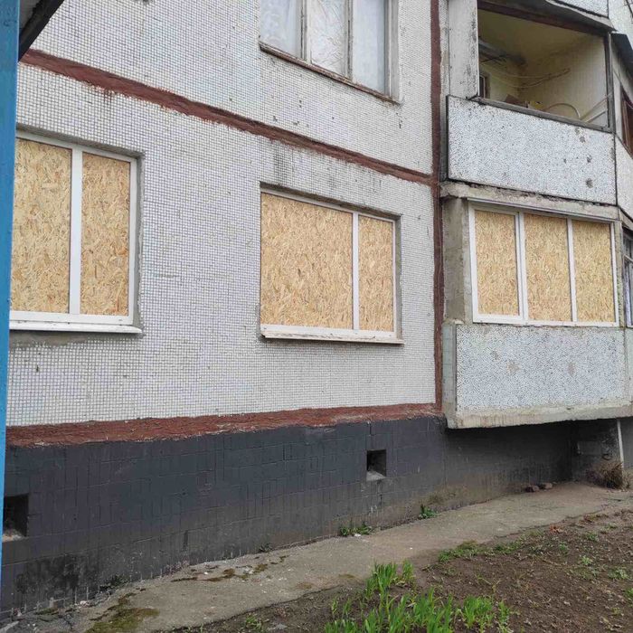 Зашиваю окна и балконы осб плитой