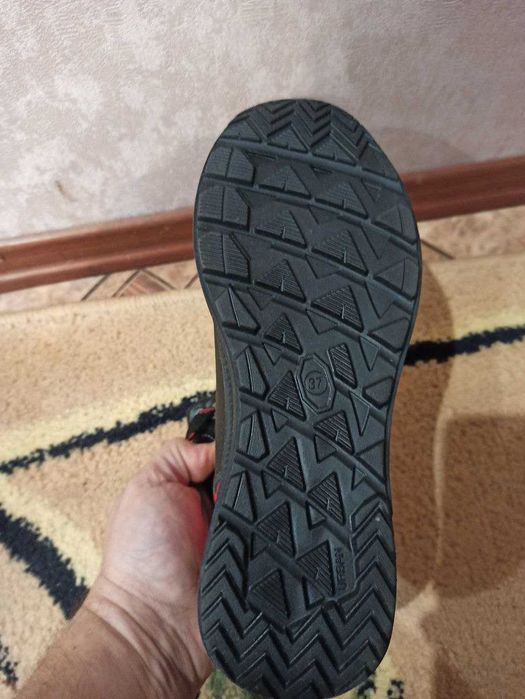 Ботинки зимние на мальчика