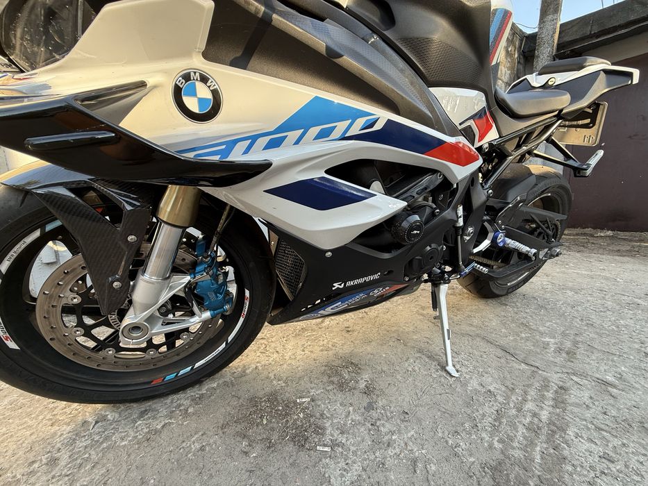 БМВ S1000RR M paket