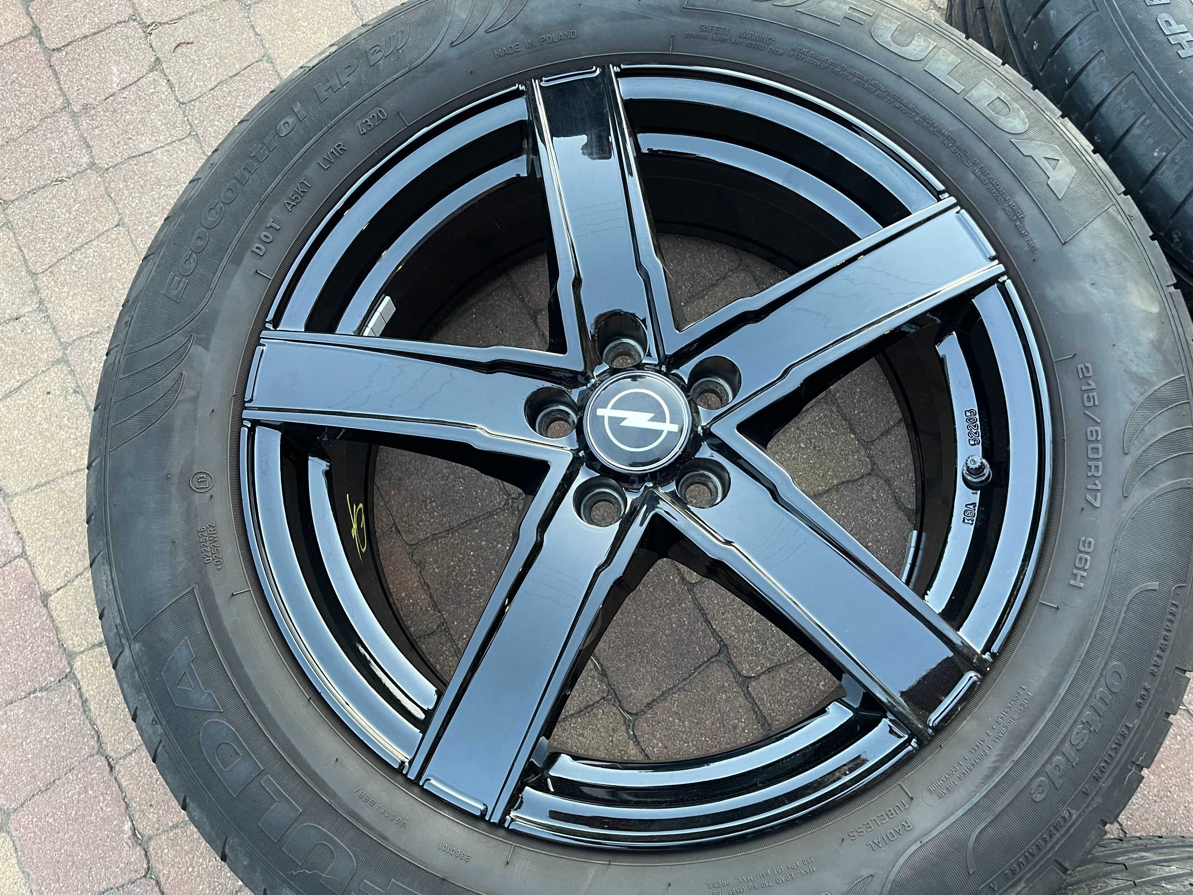 3726. Alufelgi 17" Opel Astra K Mokka 5x105 7J ET38 czarne