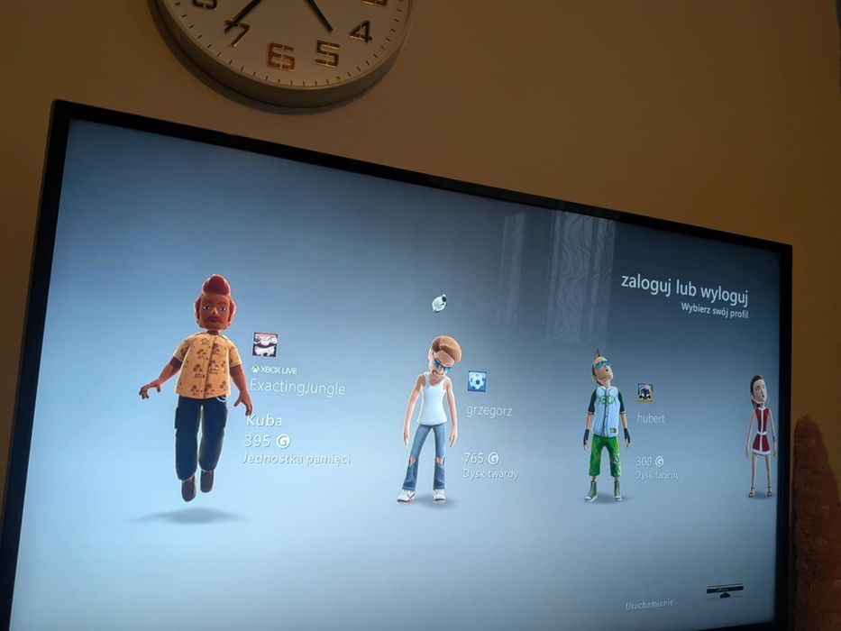 Xbox 360 + Kinect+1 pad