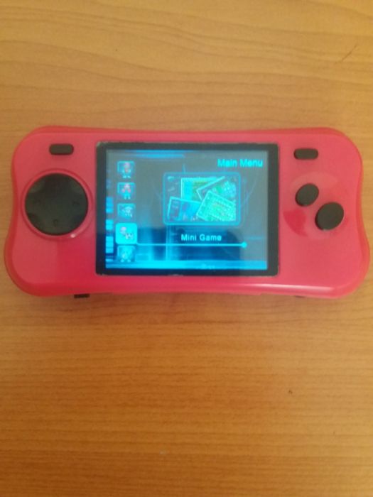 Mini consola portátil com 100 jogos - Gamer Gaming
