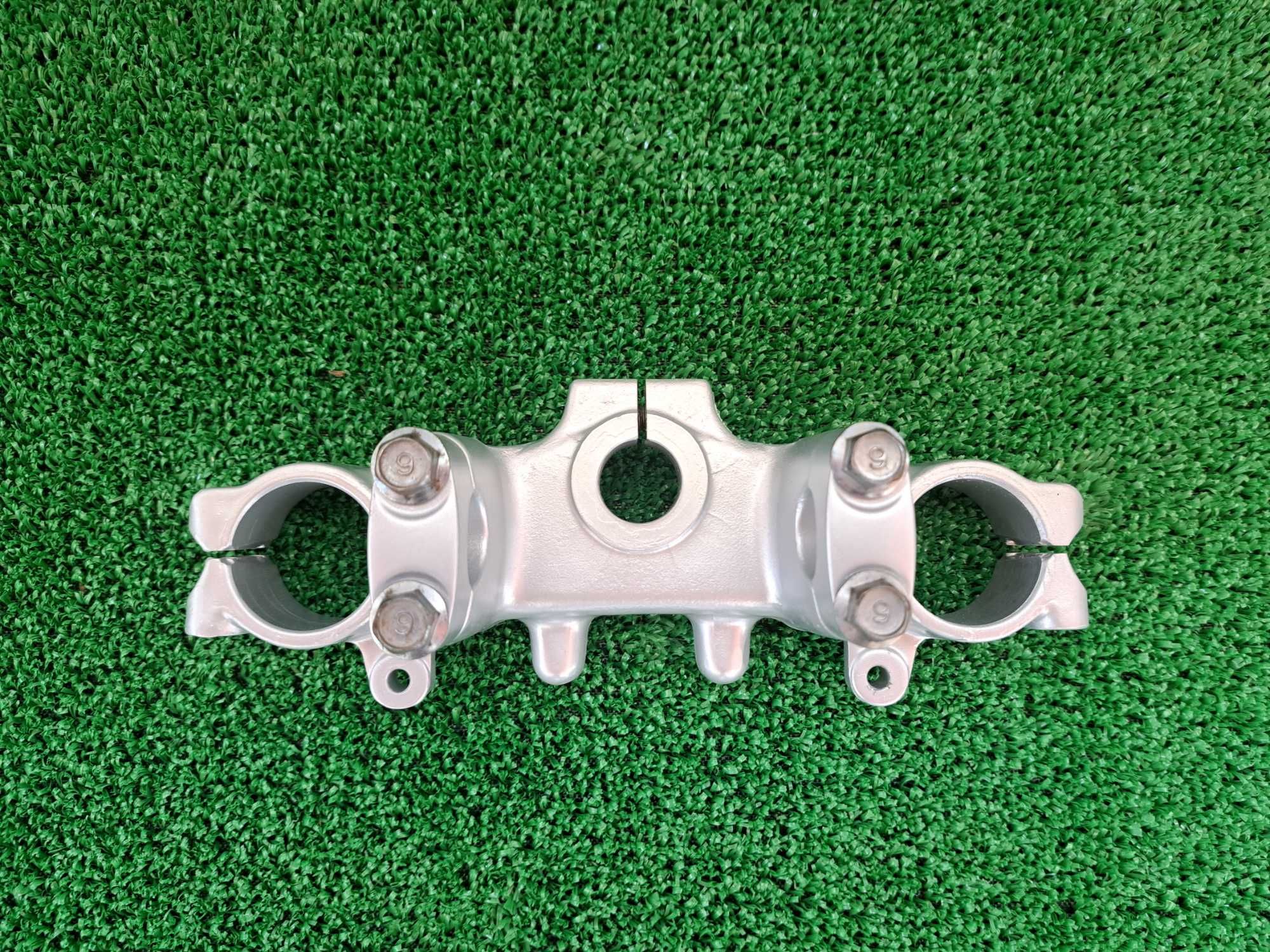 Peças DTR 125 ( mesa superior de direção)