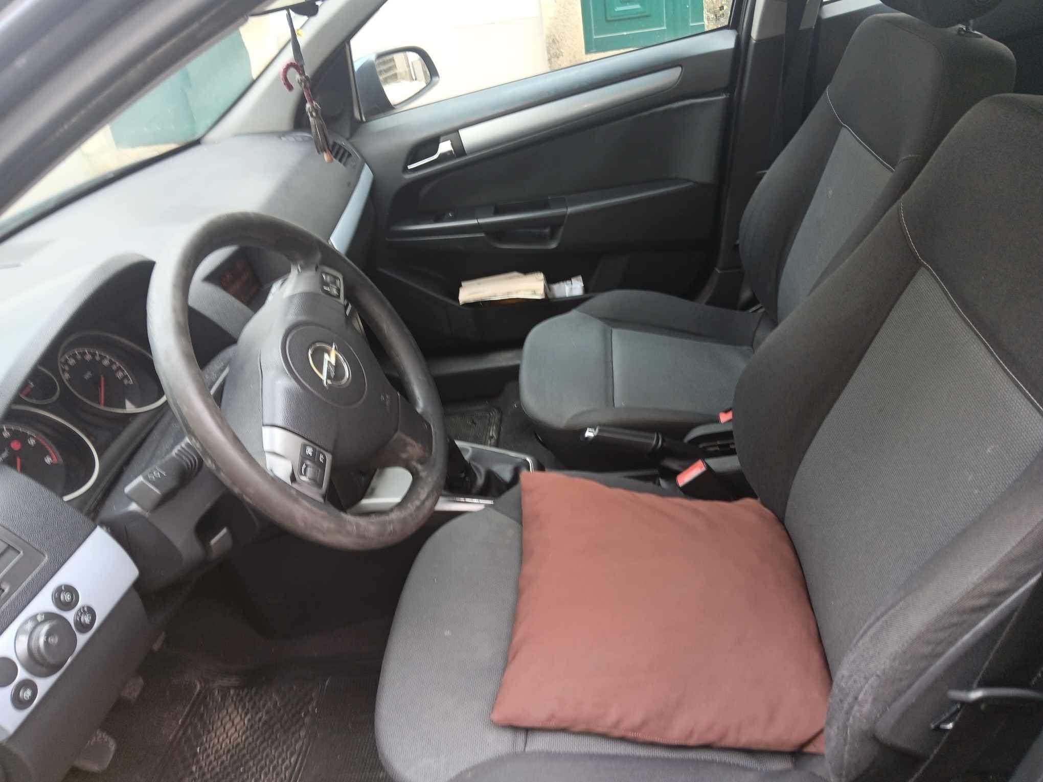 Opel Astra 1.3CDTI