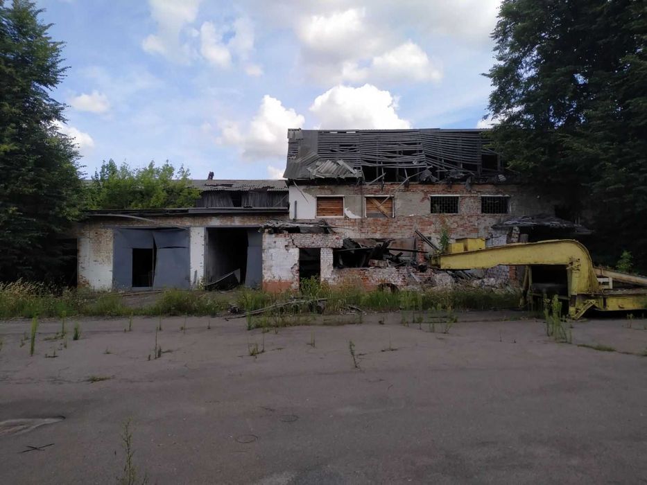 Продам виробничо-складську базу по вул.Степана Бендери 14А (Попова)