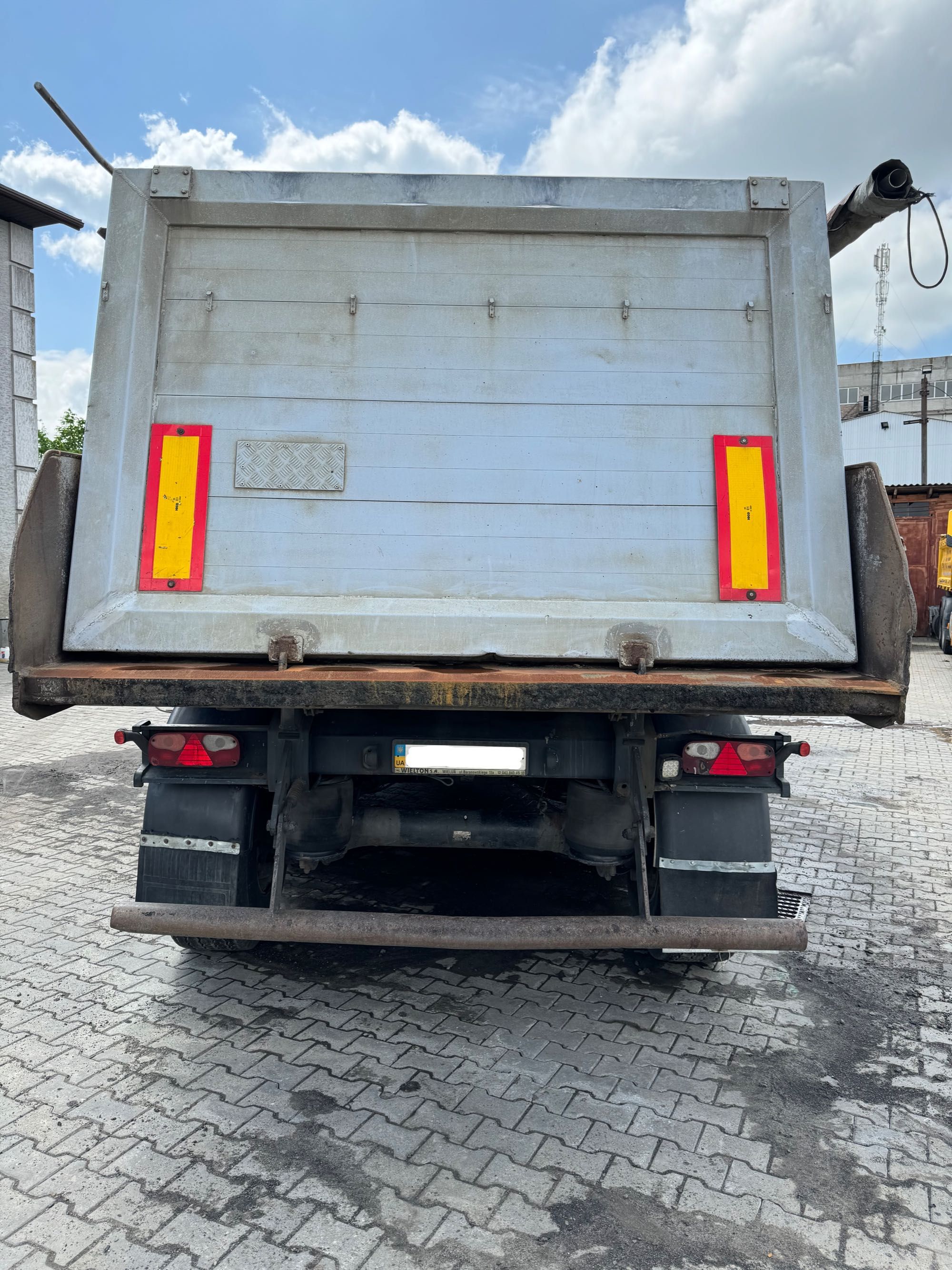 Продам напівпричіп Wielton NW