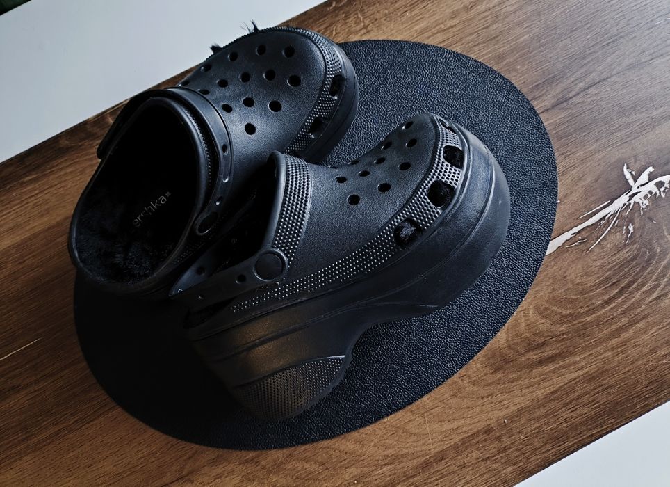 Crocksy Damskie z Futerkiem Bershka Wysokie 36 23 cm Kroksy Platforma