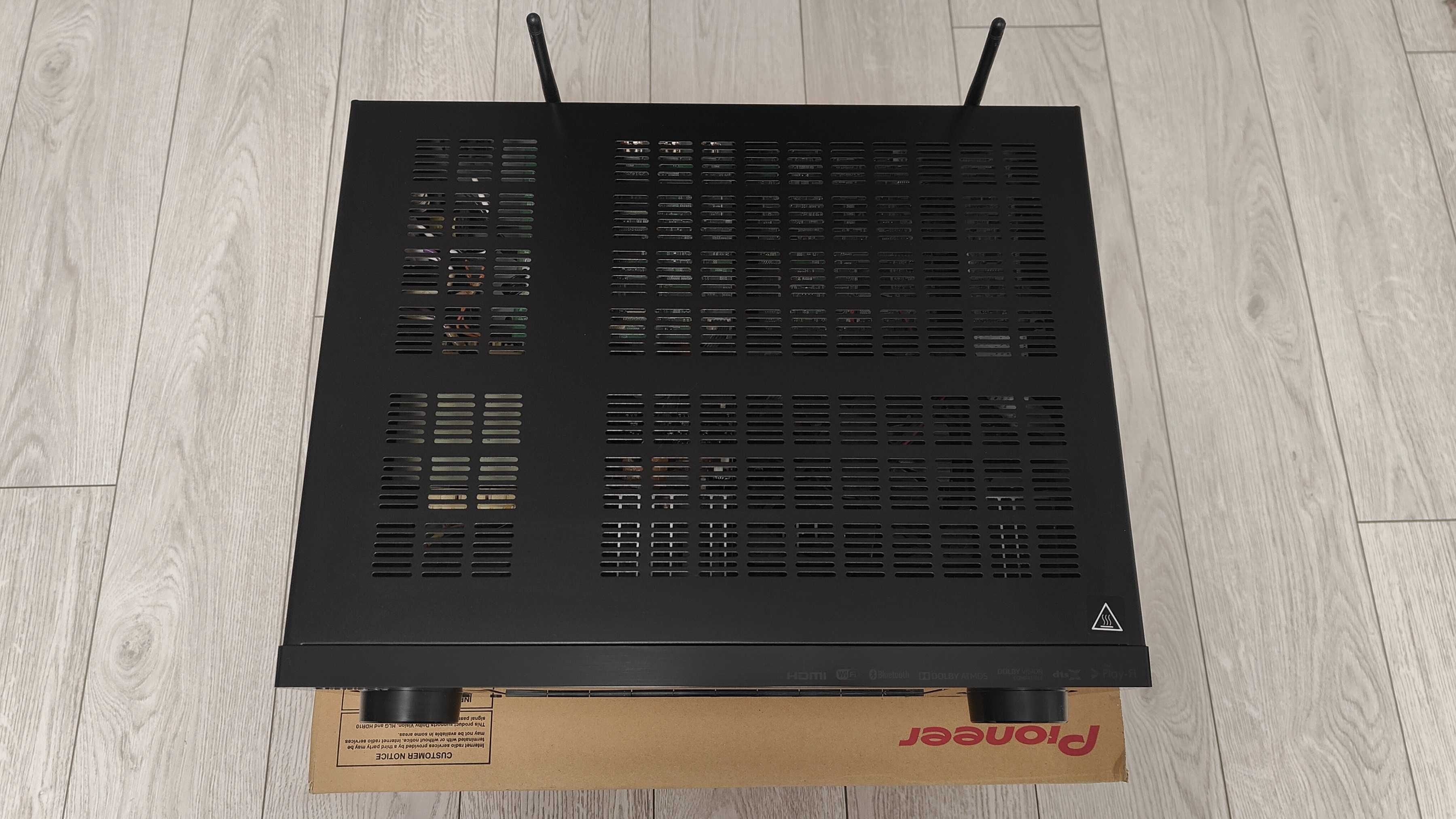 Amplituner Pioneer VSX-LX303 9.2 czarny