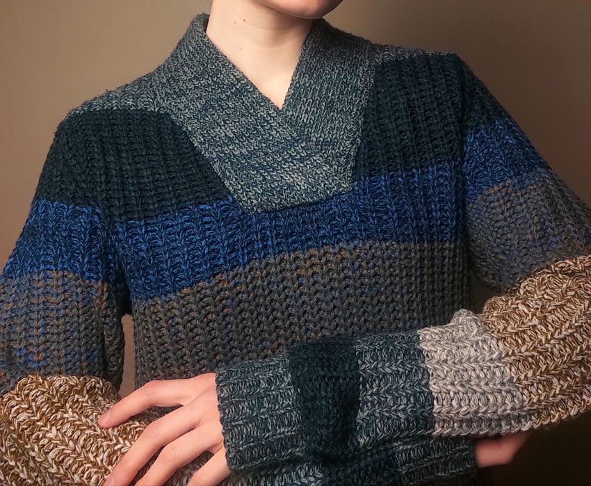 зимовий светр в полоску розмір 44 - 46 / світер на зиму новий рік