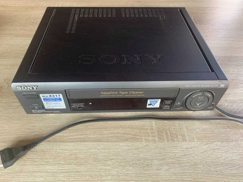 Відеомагнітофон Sony