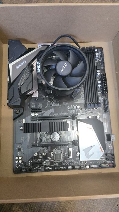 Gigabyte B450 AORUS ELITE ATX AM4 + GRATIS procesor Ryzen 1600