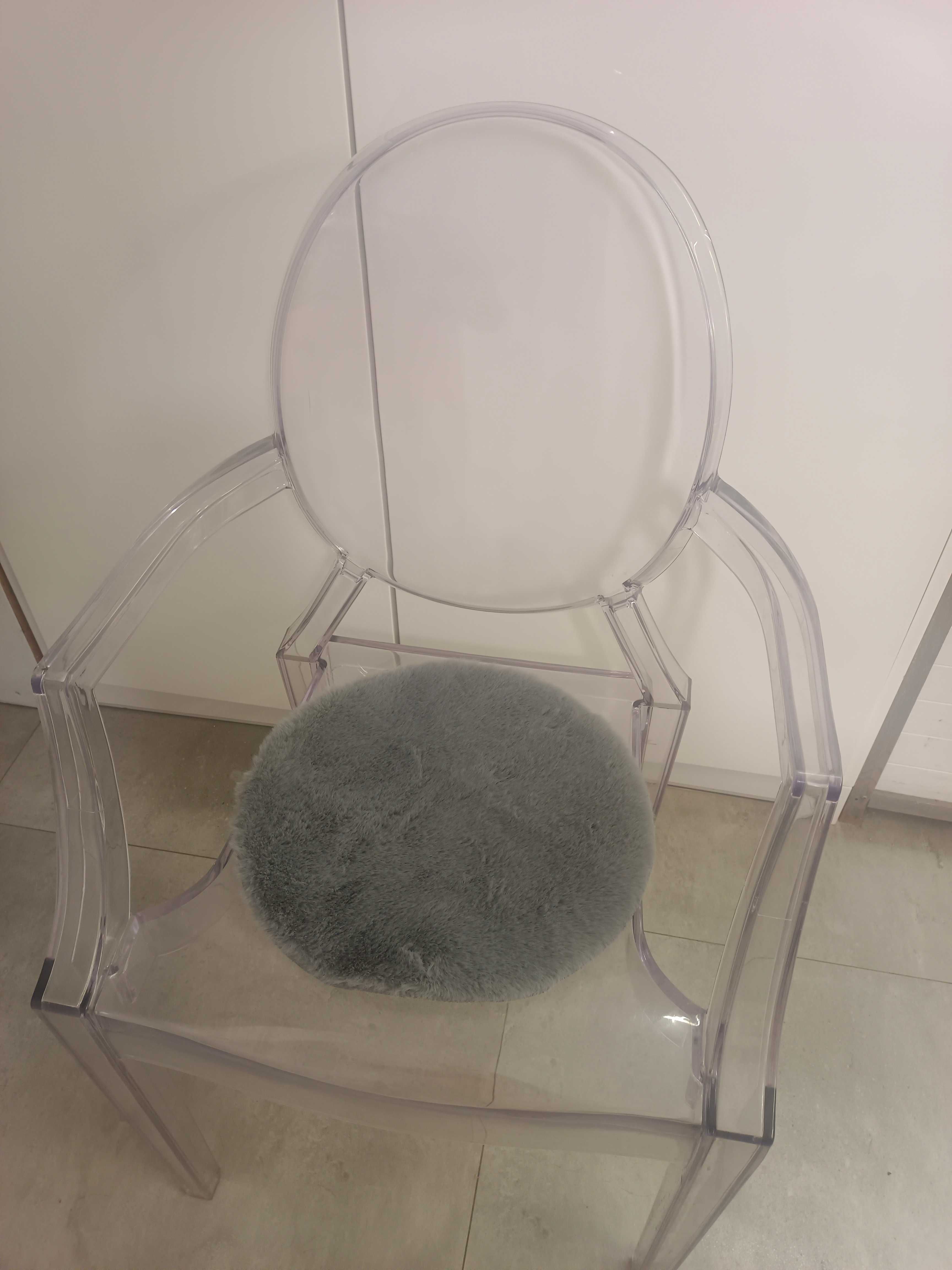 Krzesło Royal inspirowane Louis Ghost transparentne glamour
