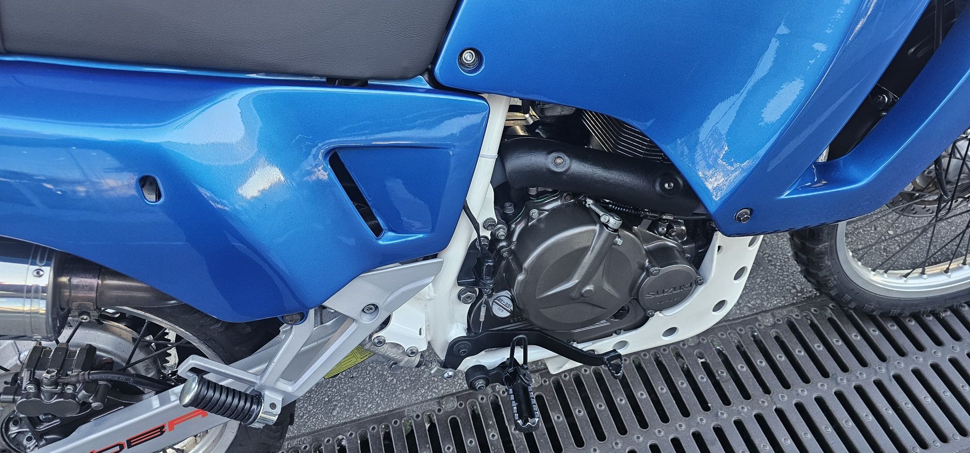 Suzuki DR 800s BIG