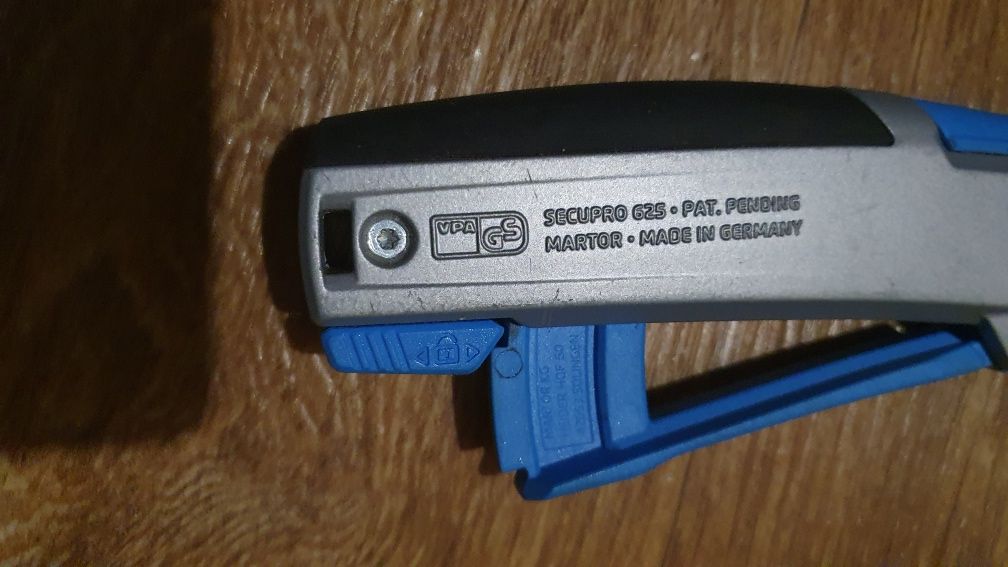 Нож безопасный MARTOR SECUPRO 625