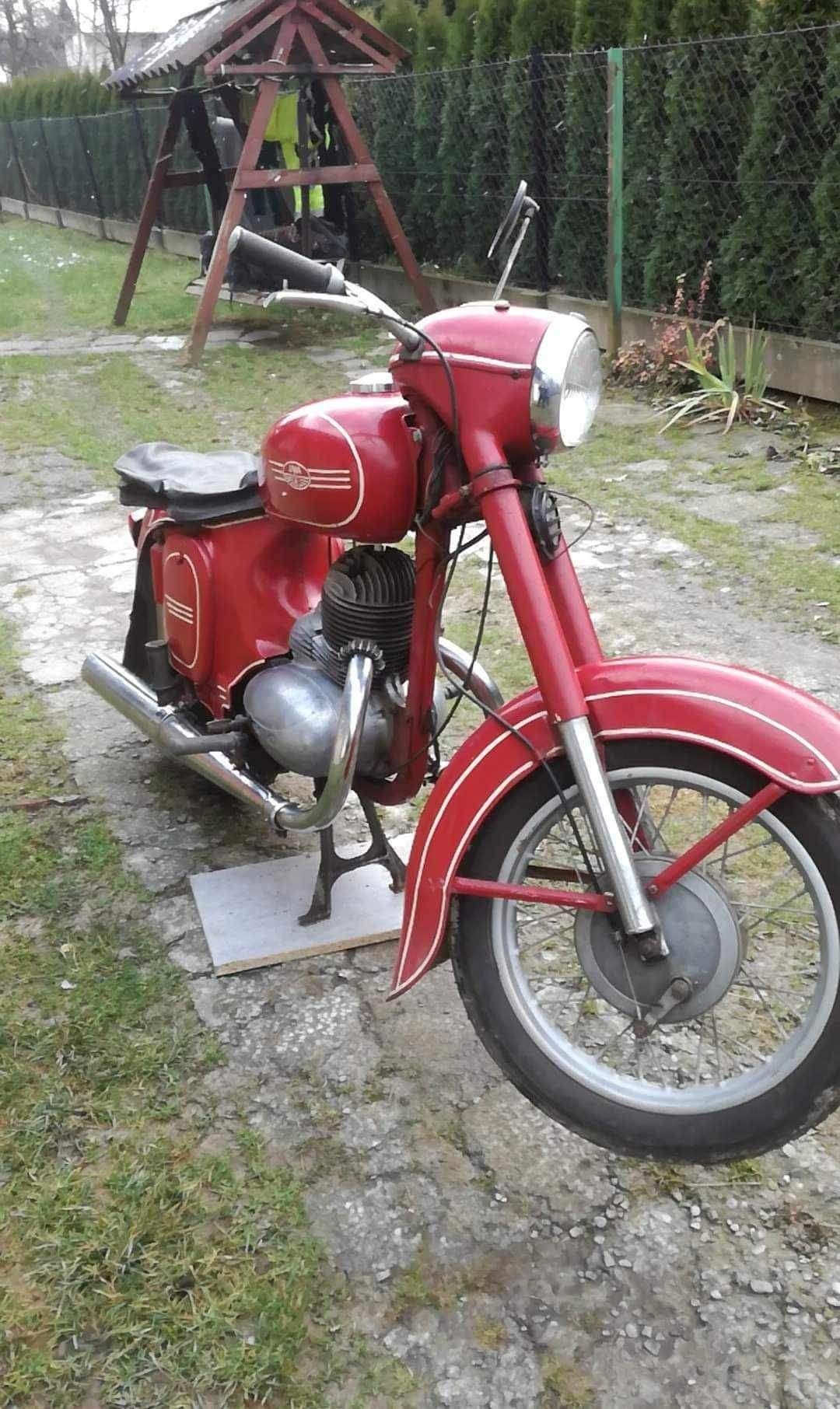 Jawa 353 w czesciach zarejestrowana i z przeglądem.