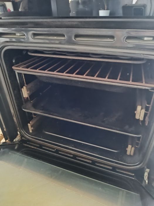 Forno NODOR avariado