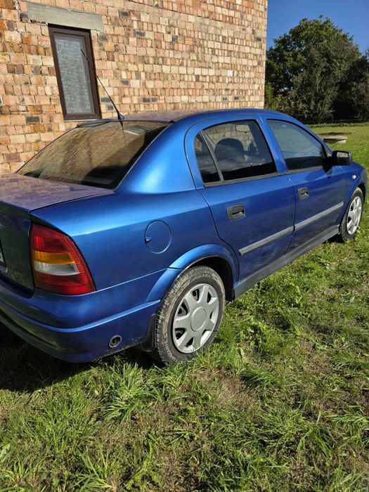 Продам Opel Astra 1,4 газ-бензин