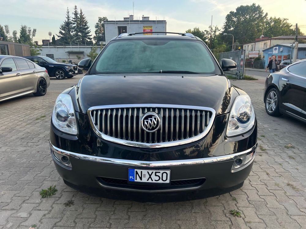 Buick Enclave 3.6 automat mozliwa zamiana 7 osobowy