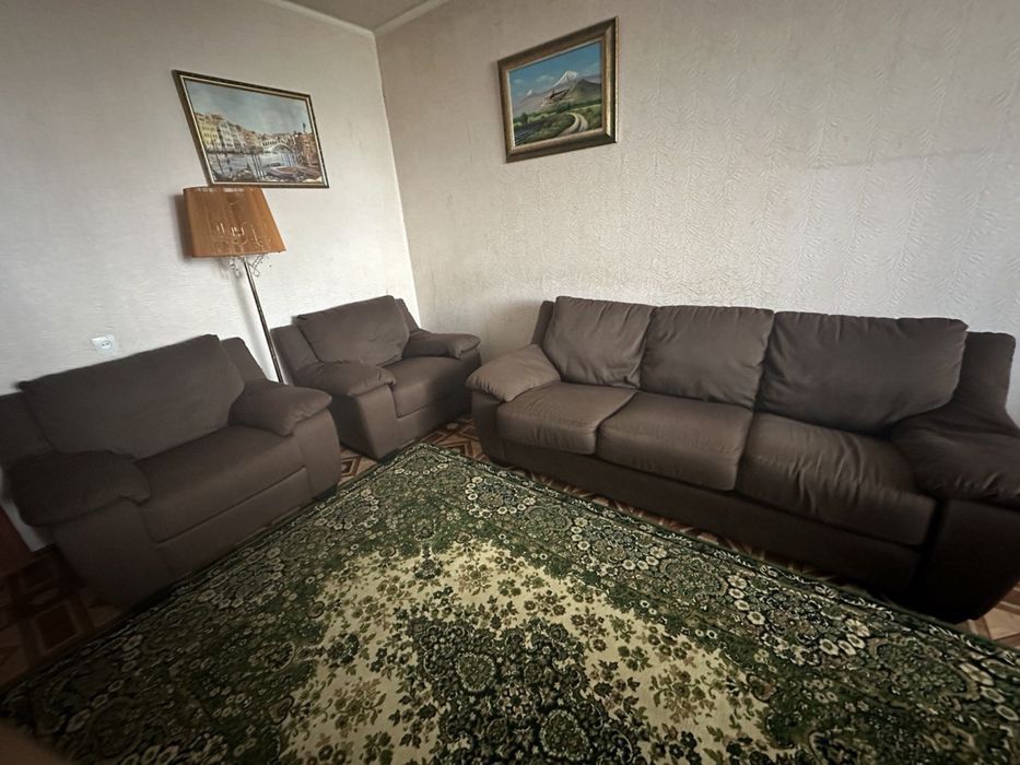 Продам Диван та 2 крісла NATUZZI ITALIA