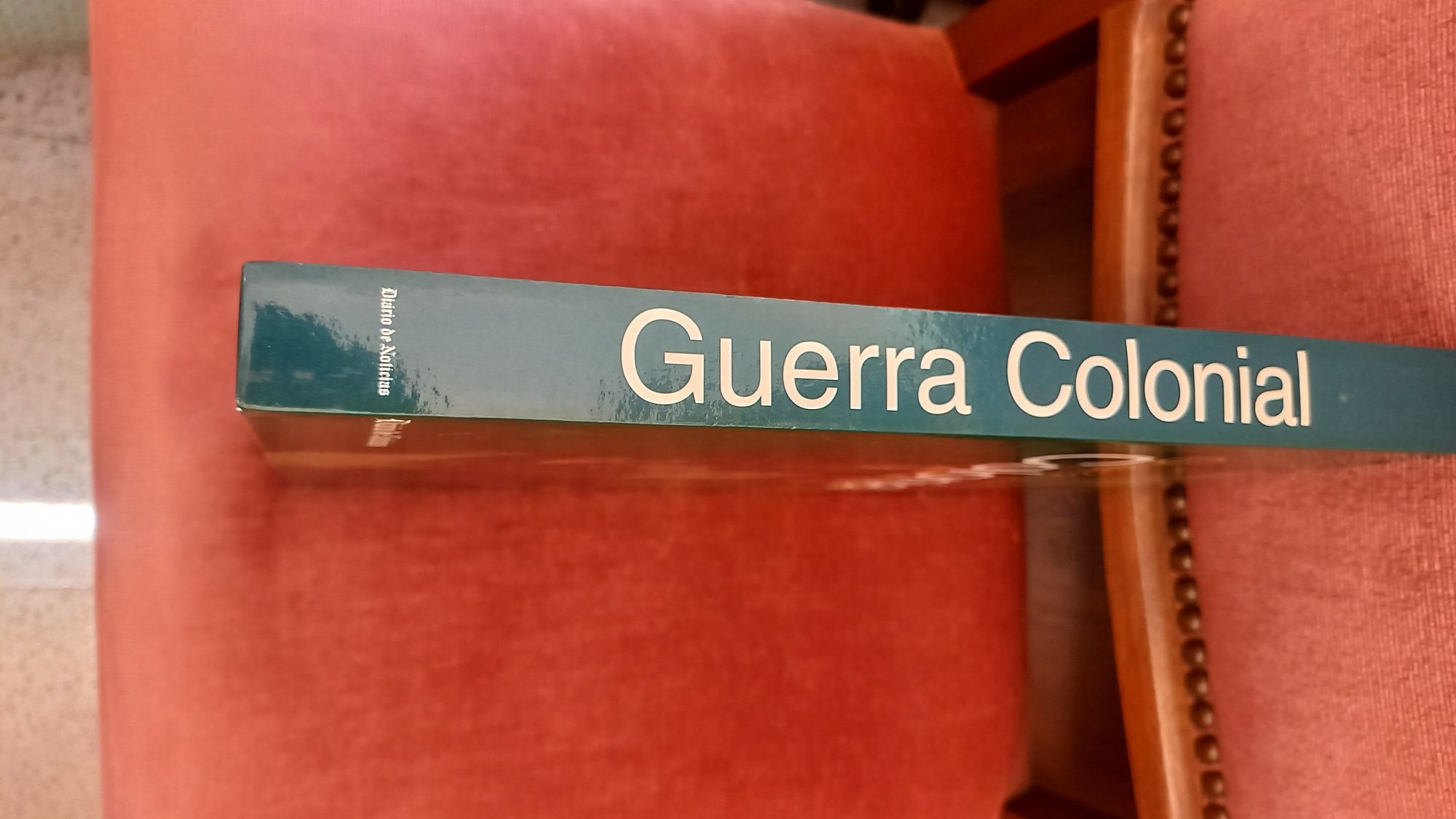 Livro do Diário de Notícias,  Guerra Colonial