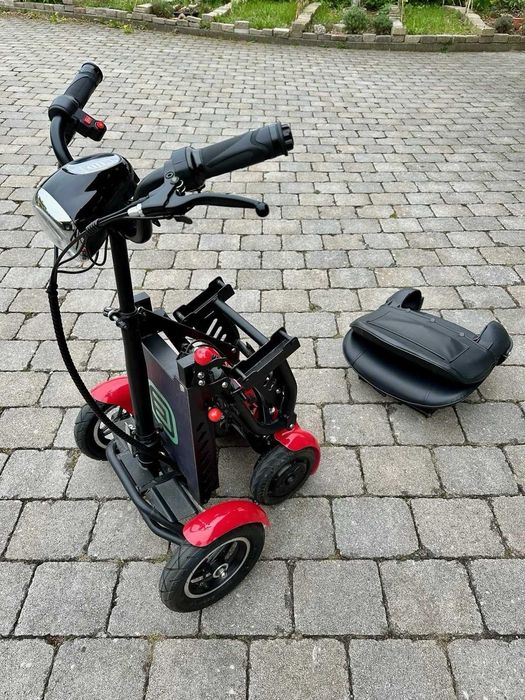 Skuter wózek inwalidzki elektryczny składany Econelo do 25km do AUTA
