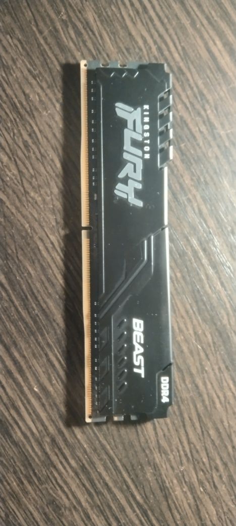 Kingston fury 8gb 3600mz ddr4