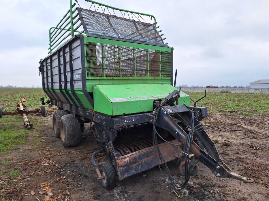 Przyczepa samozbierająca Deutz-Fahr K 560 nowy podbieracz, tandem K 6.