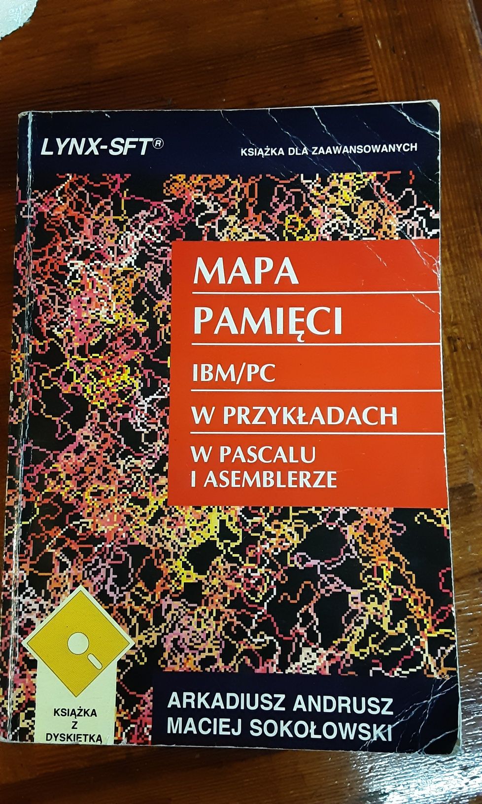 Mapa pamięci IBM/ PC  - A. Andrusz i M. Sokołowski