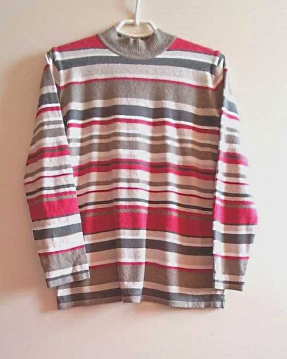 Теплый красивый свитер джемпер XL/48-52