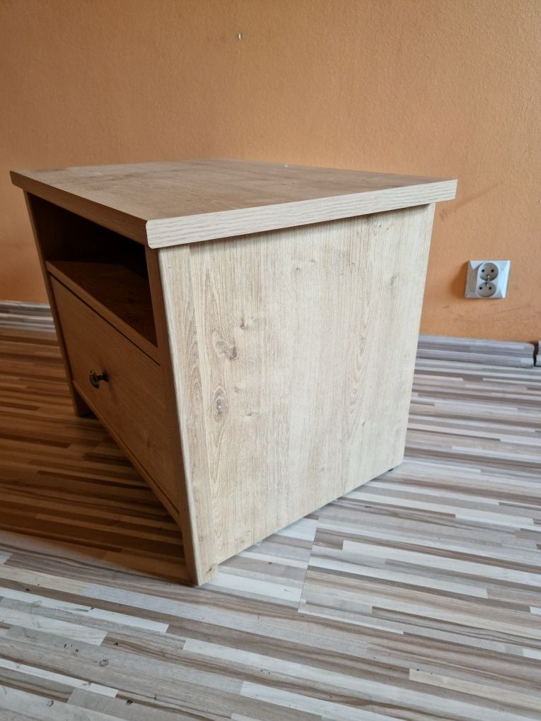 Szafka nocna kolor buk