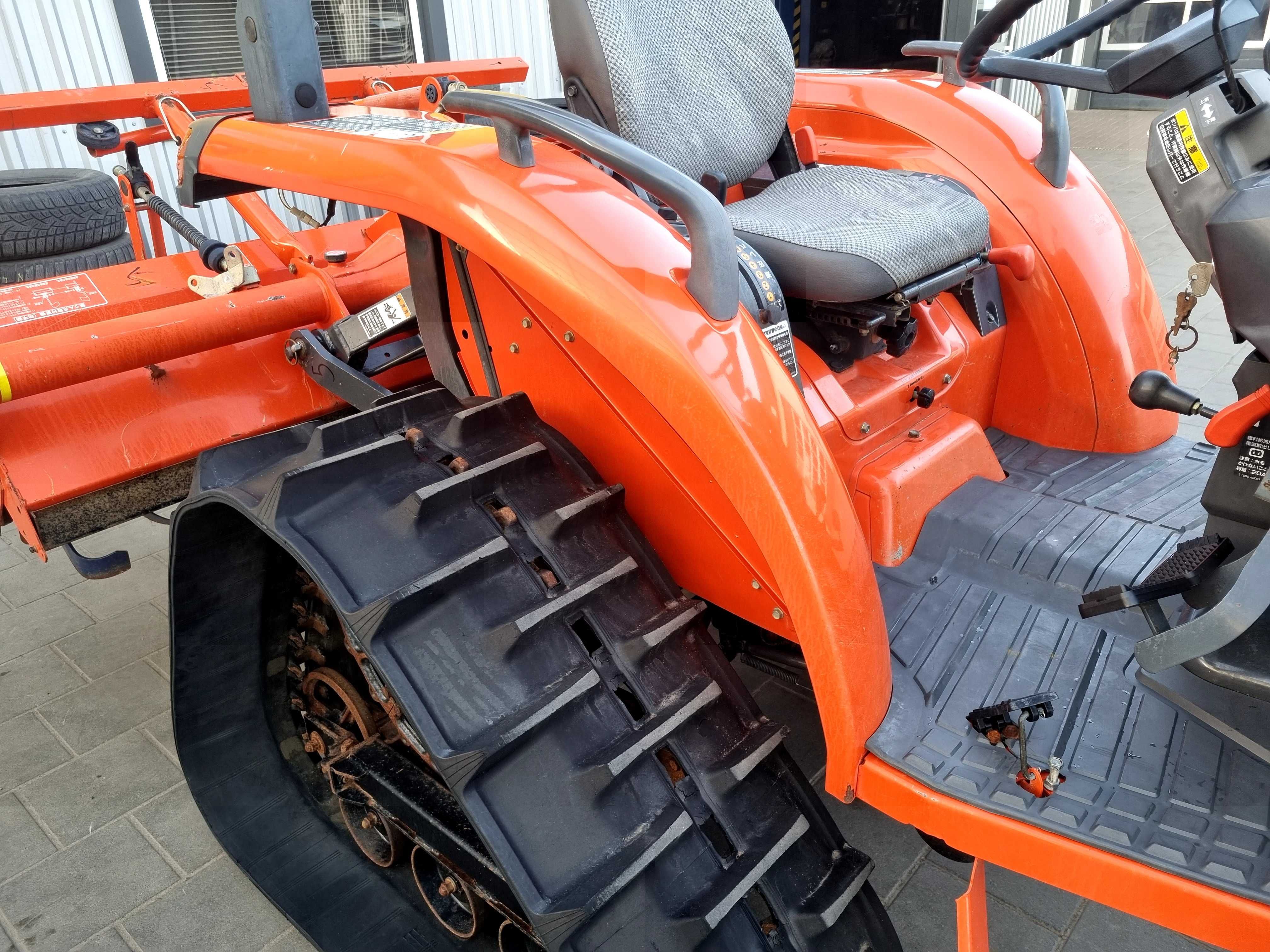 Японський мінітрактор Кубота Kubota KL-25