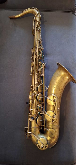Saksofon tenorowy Yamaha 62 Purple Logo