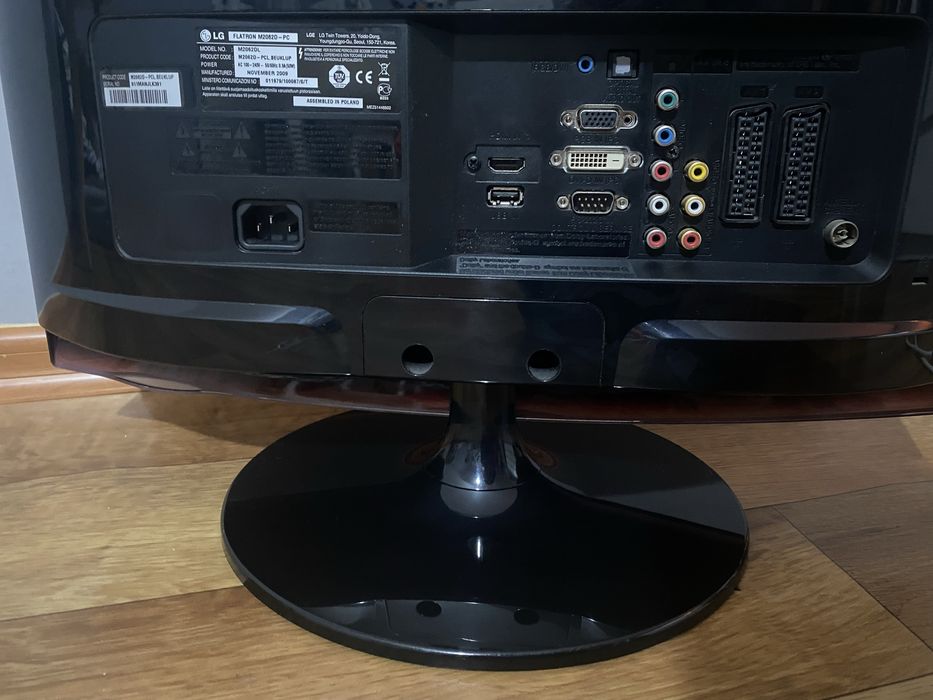 Monitor LG M2062D-PC