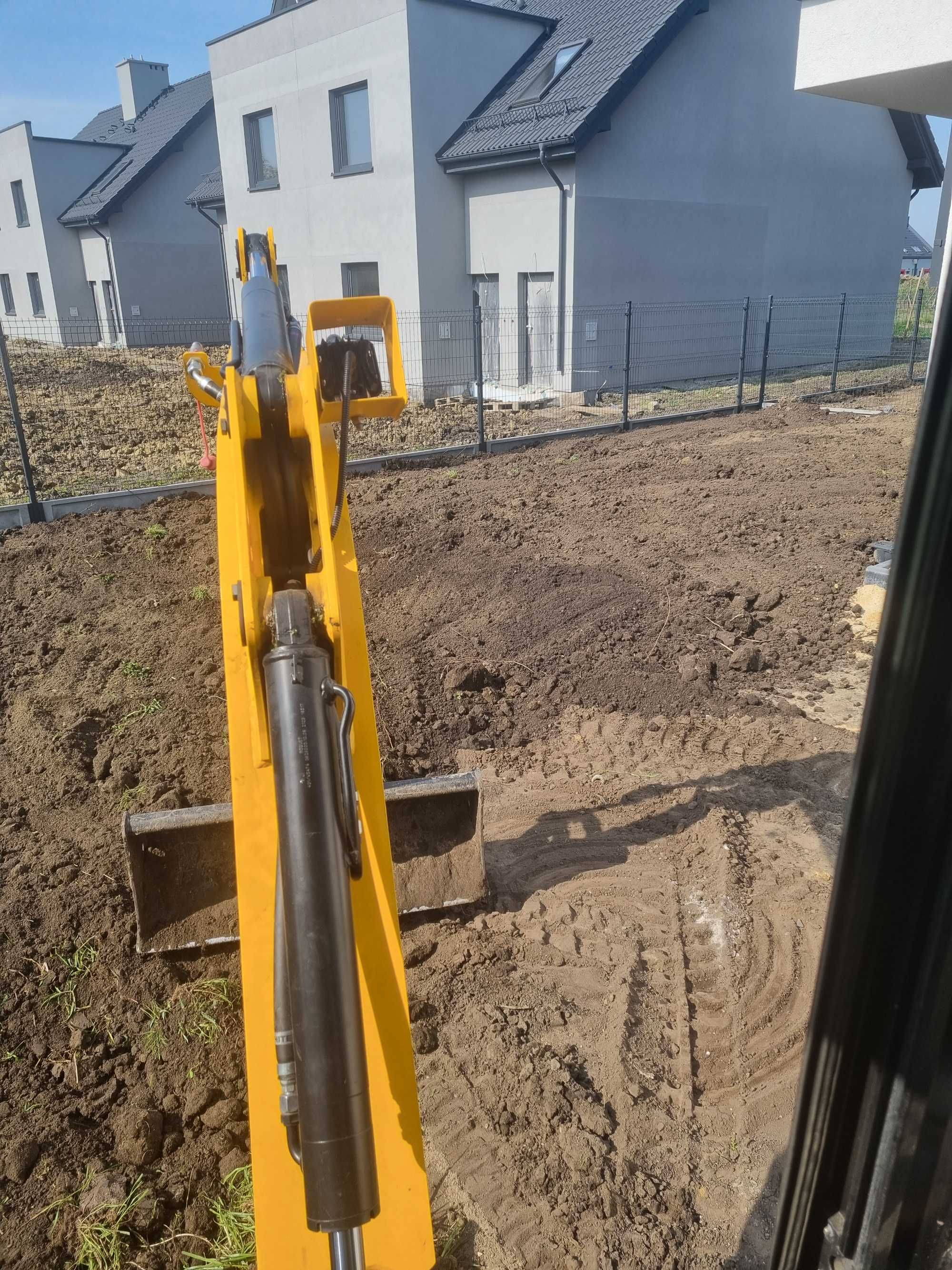 wykopy drenaże  odwodnienia prace ziemne wiertnica minikoparka