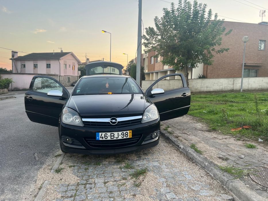 Opel Astra H GTC 1.9 CDTI 150CV