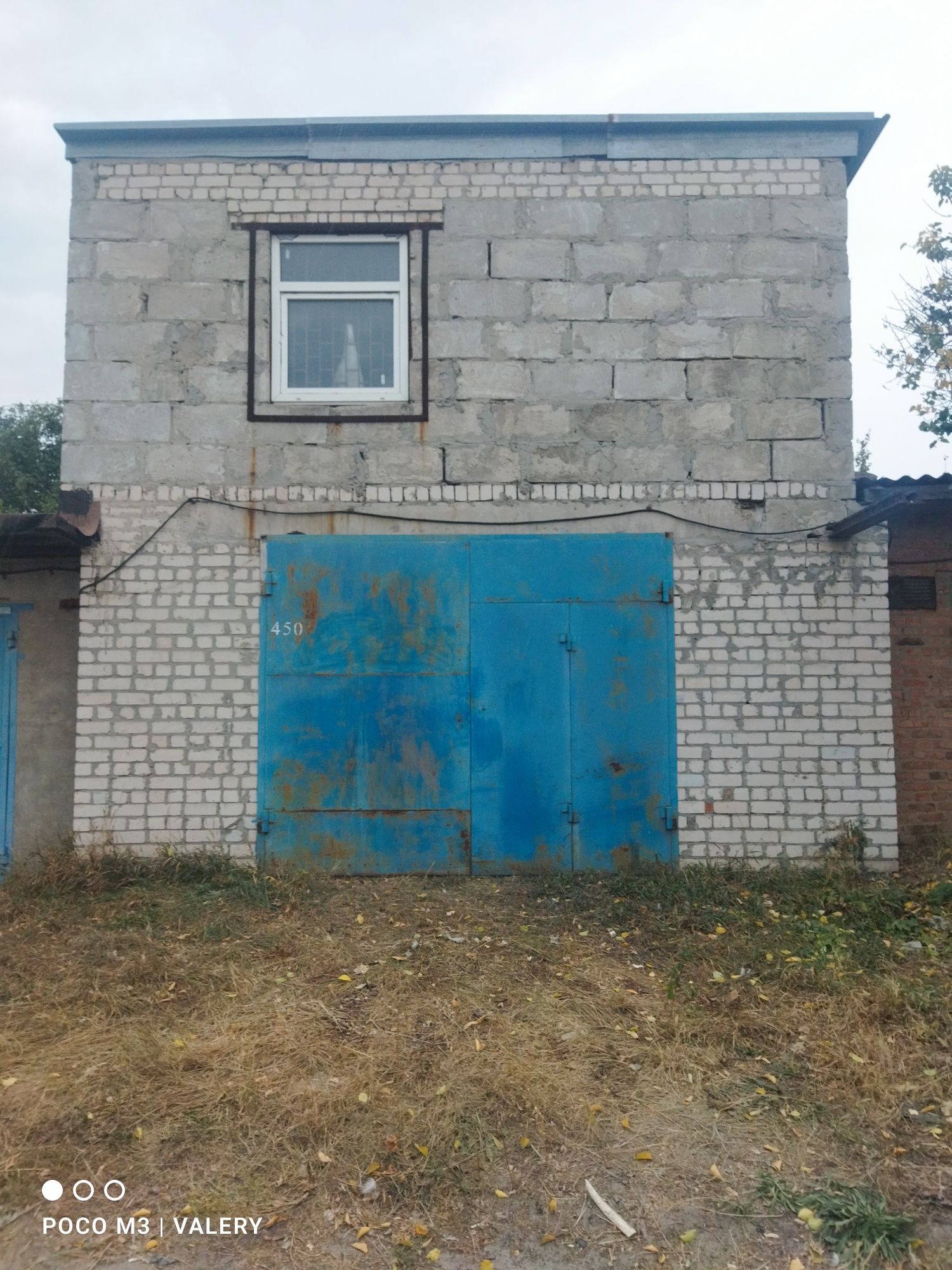 Гараж  в Авиаторе