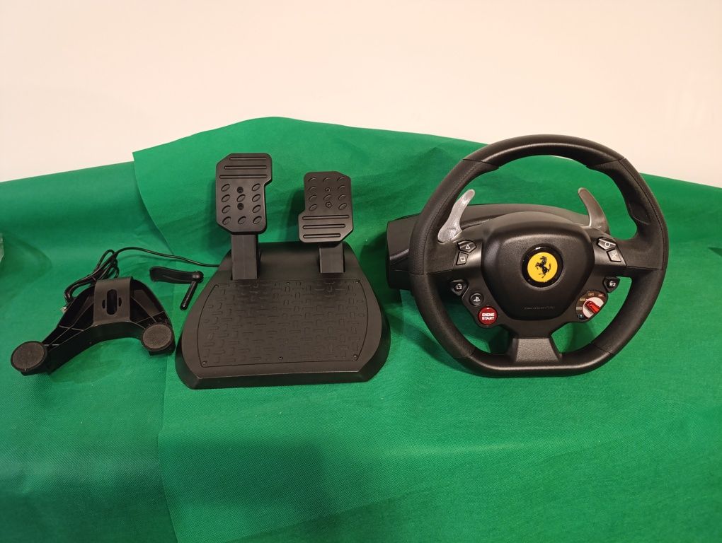 Volante + Pedais THRUSTMASTER T80 Ferrari 488 GTB (3 anos garantia)