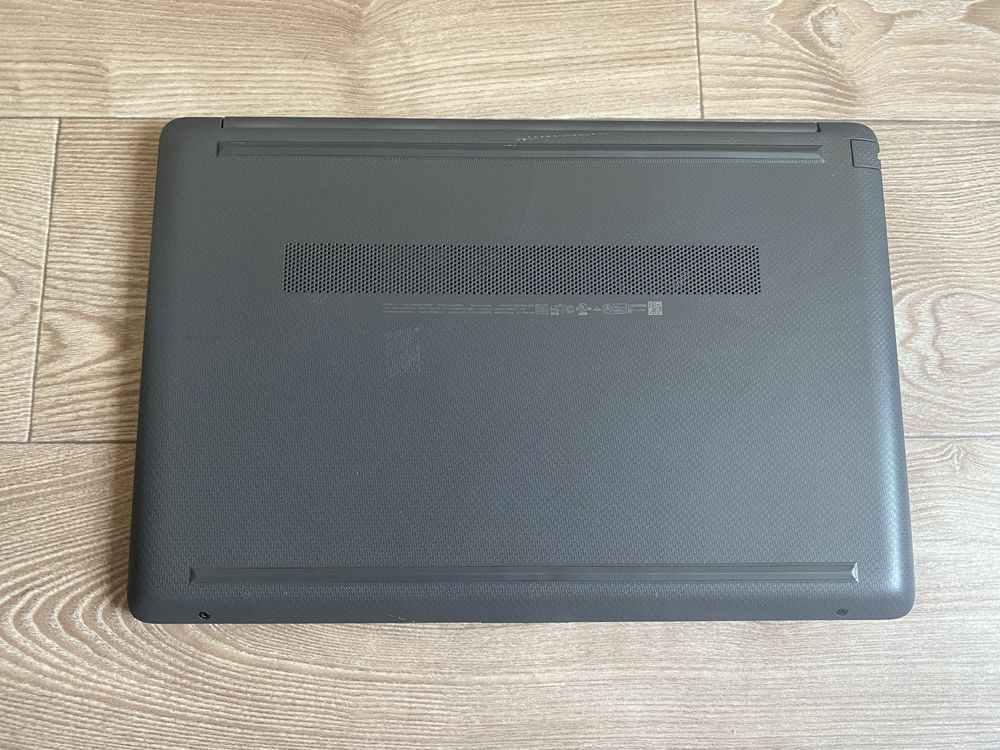 HP 255 G8 | ryzen 5 5500u | 8gb | 256gb ssd m2 | FHD