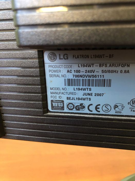 Монітор LG  l194wt