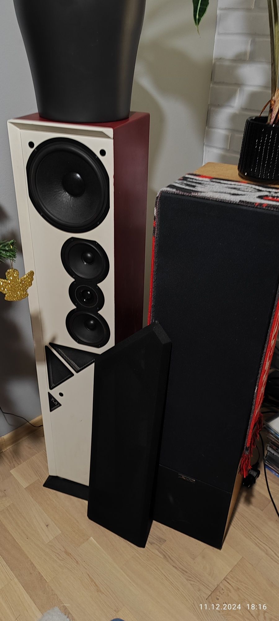 Kolumny T+A Criterion T120