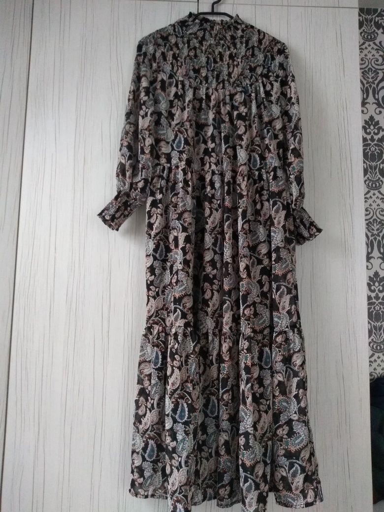 Sukienka maxi ze wzorem paisley Orsay rozmiar 34