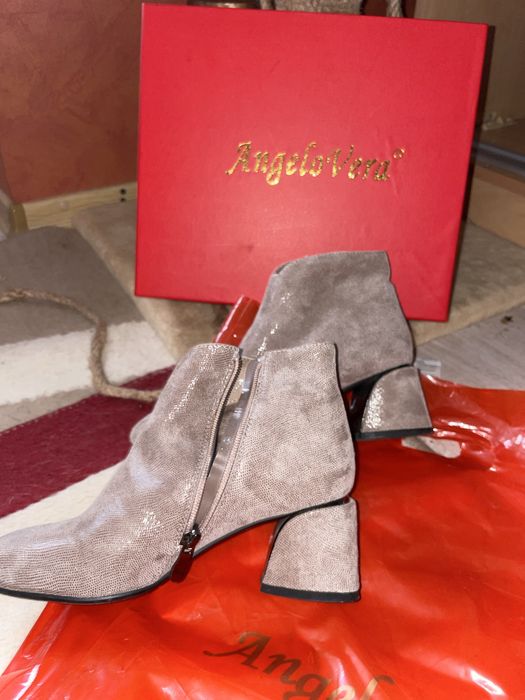 Ботильйони Angelo Vera