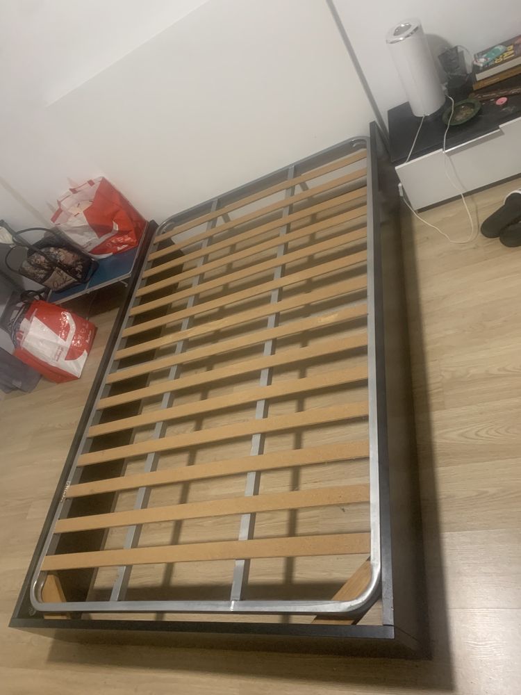 Cama + estrado novos preco negociavel