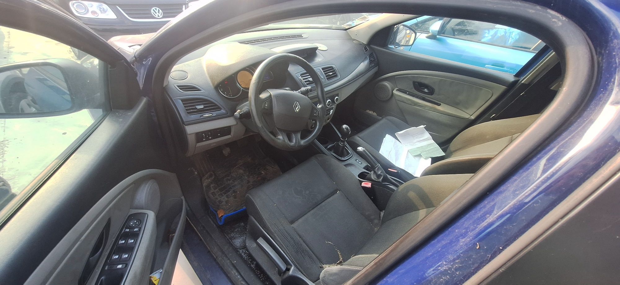 Renault Megane III kombi kolor TEF43 silnik 1.5 DCI