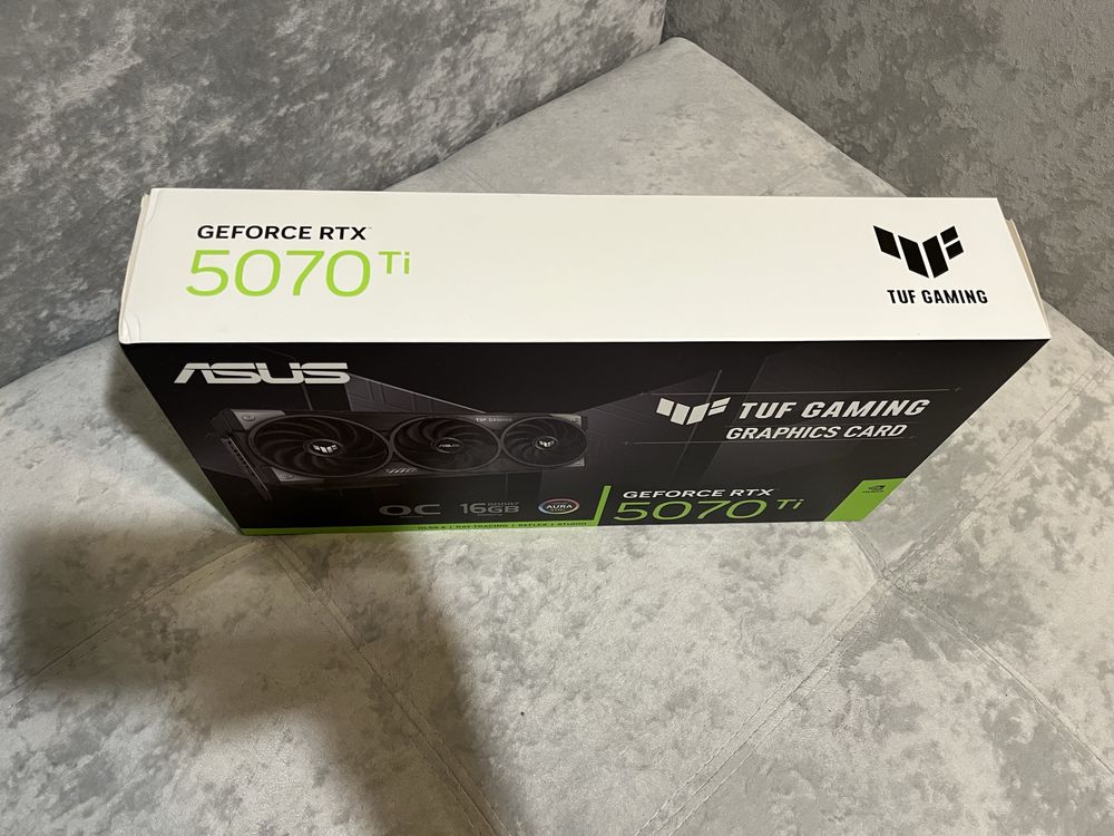 Відеокарта ASUS TUG GAMING GeForce RTX 5070 Ti OC Edition 16GB GDDR
