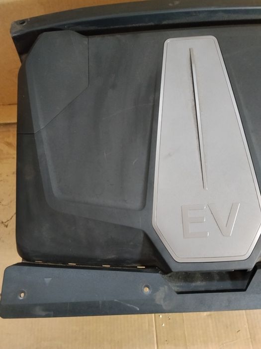 Kufer bagażnik schowek Kia EV6 2023 r.