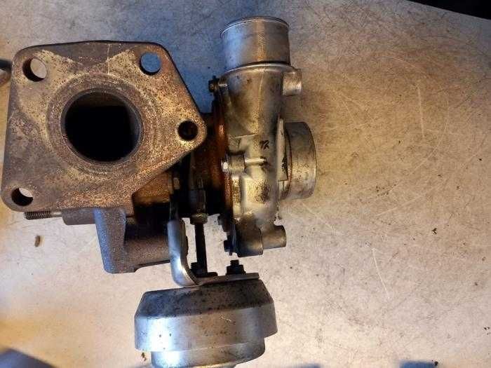 Turbo mazda 5 rf7j 143cv mzr-cd 2.0 2005