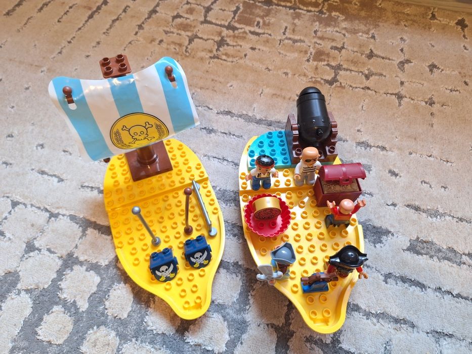 Statek piracki Lego Duplo piraci gratis