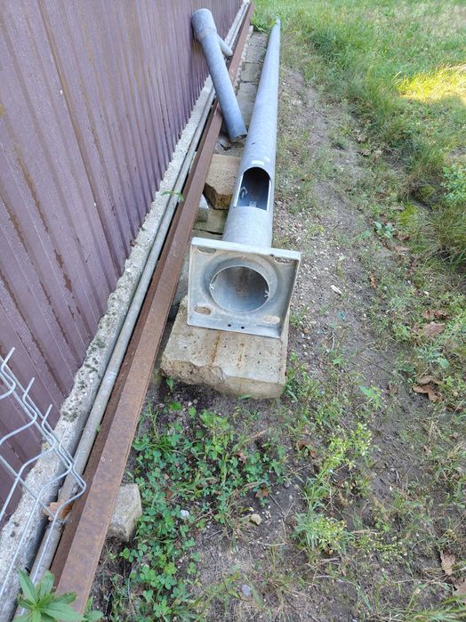 słup latarniowy ocynkowany